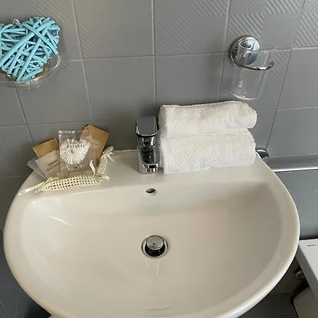 Lido Hotel 3*